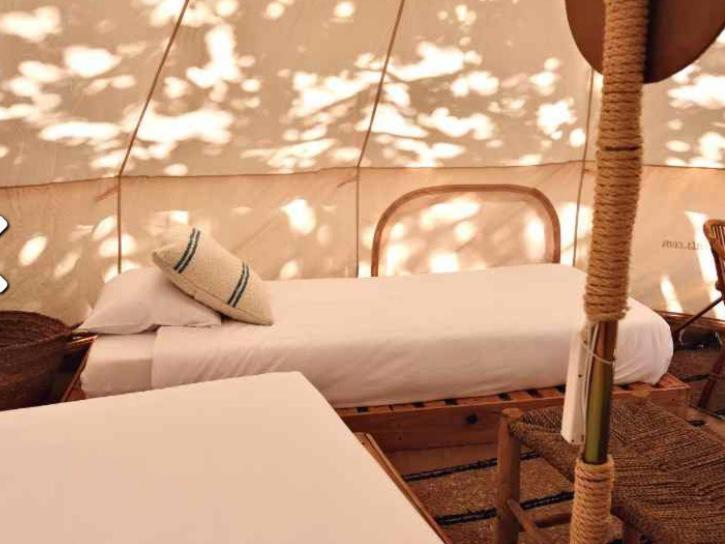 מלון Glamping Zone מונטנחוס מראה חיצוני תמונה